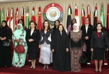 صورة تلبية المرأة الذي يجعل المستهلكين المقاطعة كبيرة مرة أخرى